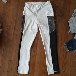 White Crop leggings